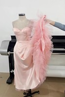 Q0219 Nouvelle Robe Chic Européenne Automne 2024 pour Femme, Coupe Trapèze, Couleur Unie, Bretelles Fines, Décoration Boutons, Longueur Midi, Idéale Soirée et Mariage