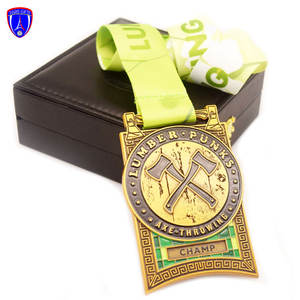 Hersteller individuelles Design Ehre Laufen Gewichtheben Boxen Fußball Preis Gold Zinklegierung 3D-Axtwurf-Medaille für Sport - Product Image 3