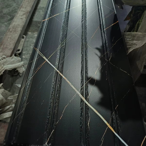 Panel de Pared de PVC Imitación <span class=keywords><strong>Madera</strong></span> Impermeable de 9 mm, Revestimiento de Pared Acanalado, Rejilla de Techo de Mármol Negro y Dorado, Ignífugo para Uso en Apartamentos, Hecho en China - Product Image 5