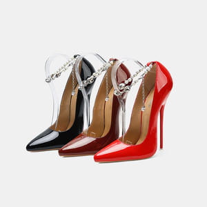 Nouveau cuir européen américain pointu grande taille <span class=keywords><strong>talons</strong></span> hauts Chop hommes rouge Sexy talon <span class=keywords><strong>aiguille</strong></span> super haut talon robe de magasin de nuit - Product Image 1