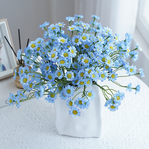 Bouquet de 6 marguerites artificielles en soie, fleurs faites à la main, décoration intérieure, accessoires de mariage, photographie en extérieur - Product Image 3