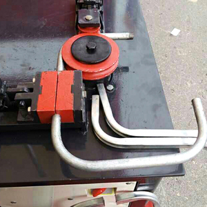 Cintreuse de tuyaux en acier inoxydable personnalisée, plateforme CNC, garde-corps, cintreuse de tuyaux CNC, plateforme hydraulique CNC, machine à cintrer les tuyaux - Product Image 4