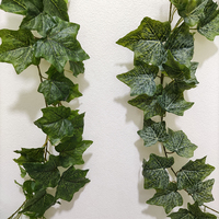Plantes de fougère artificielles réalistes, fabriquées à la main; buisson de verdure synthétique en plastique pour