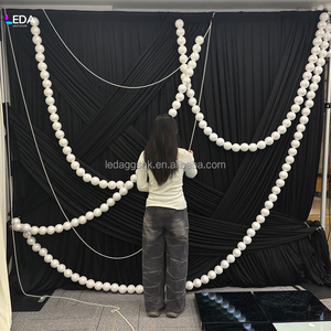 Decoración Colgante de Bolas de Espuma con Cuerda de Perlas Elegantes LEDA para Fondo de Boda - Nueva Llegada - Product Image 4