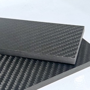 Lámina de carbono mate de alta suavidad para modificación exterior de automóviles - material de lámina formada en una sola pieza - Product Image 3