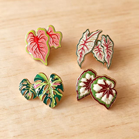 Broche en émail Feuille de Plante Tropicale, Épinglette Feuille Plaquée Or, Badge Botanique Naturel pour Sac à Dos et Vêtements