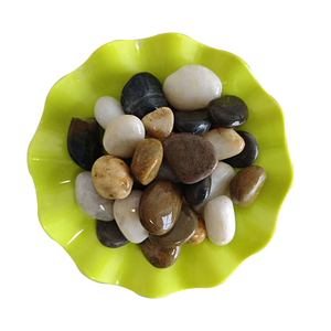 حصى طبيعي متعدد الألوان مصقول آليًا، مستدير وناعم، يستخدم لرصف الحدائق وتنسيق المناظر الطبيعية والديكور - Product Image 6