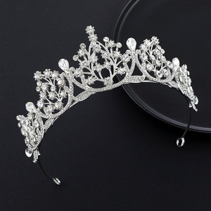 Corona di cristallo per la regina di compleanno della principessa sposa del partito di nozze accessori per capelli in lega diademi di strass - Product Image 1