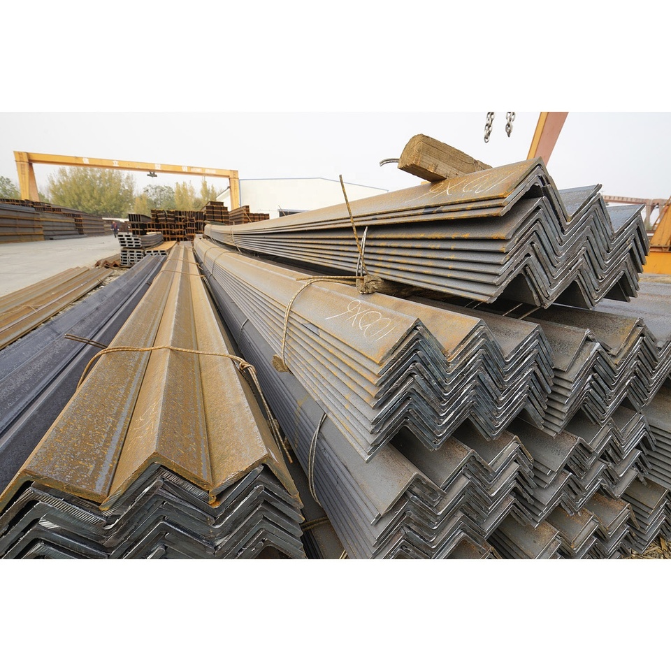56X56MM Equal Angle iron supplier 56X56MM Equal Angle iron supplier