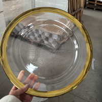 Assiette de présentation ronde en verre transparent avec bord doré de 13 pouces pour décoration de mariage