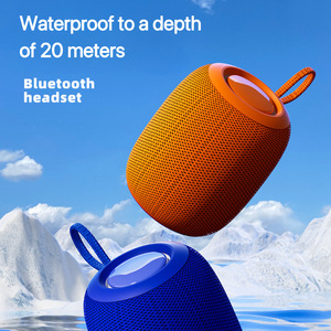 Nhà máy mới không thấm nước IPX7 mini xách tay BT không dây vòng TF Loa RGB LED chiếu sáng cho điện thoại PC và các hoạt động ngoài trời - Product Image 5