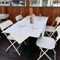 Chaise pliante en plastique couleur personnalisée sans accoudoirs, empilable, pour événements extérieurs, mariages, fêtes, hôtels, OEM