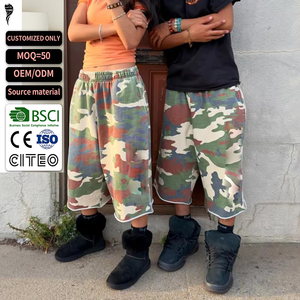 Shorts amples en molleton de coton doux pour hommes, style streetwear, longueur 3/4, motif camouflage, vente en gros - Product Image 1