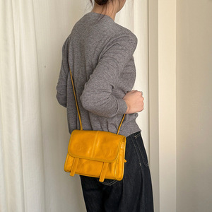 Sac fourre-tout décontracté rétro 2026, nouveau sac à bandoulière polyvalent en cuir véritable pour femme avec pochettes téléphone et carte d'identité - Product Image 2