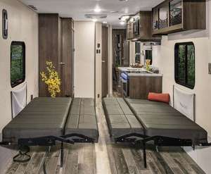 28ft Class C 4x4 Motorhome Travel <b>Trailer</b> Kitchen Sleeping Space Stainless Steel FREE SHIPPING TO ALL - Product Image 4