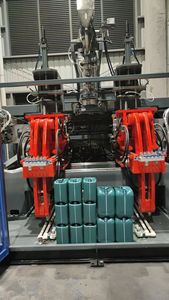 Machine d'extrusion-soufflage automatique <span class=keywords><strong>ANCO</strong></span> à station simple/double pour PE/PC HDPE 5L, moteur pour bidon soufflé - Product Image 4