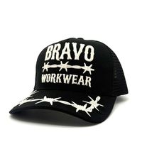 Gorra Trucker Premium de Lujo, Formal y Deportiva, Estructurada, con Bordado Gráfico Personalizado de Alambre de Púas y Malla de Sarga en la Parte Trasera