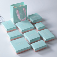 Boîtes cadeaux en papier recyclé de luxe personnalisées avec logo pour bijoux, anneaux, boucles d'oreilles, colliers, bracelets, emballage avec éponge