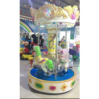 Le parc d'attractions attrayant extérieur d'enfants monte le cheval de carrousel de manège d'enfants à vendre