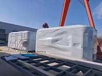 Cabane modulaire préfabriquée de luxe, mini-maison avec système intelligent et vue panoramique pour les centres de villégiature et le glamping, maison-capsule