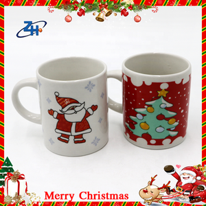 Taza de café de cerámica personalizada, <span class=keywords><strong>precio</strong></span> barato, buena venta, <span class=keywords><strong>tazas</strong></span> de café creativas de cerámica para el día de Navidad con asa para beber, venta al por mayor - Product Image 4