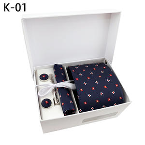 Ensemble cadeau de cravate formelle - <span class=keywords><strong>6</strong></span> pièces comprenant une cravate, un foulard carré, des boutons de manchette, une pince à cravate dans un coffret cadeau blanc - Product Image 5