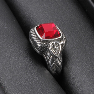Anillo de hombre con diseño de serpiente, bisel de cristal rojo, acero inoxidable, joyería de moda, regalo - Product Image 3