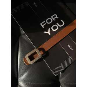 Hebilla de cinturón cuadrada con diamantes de imitación Fiori, chapado en aleación, estilo casual para mujer, con marco tipo caja - Product Image 1