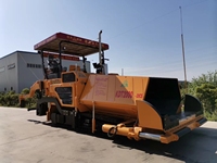 Pavimentadora de Asfalto Multiusos Antiescánera con Bomba de Motor, Caja de Cambios y Rodamientos, Ancho de Trabajo de 3000 mm, Calentamiento a Gas/Eléctrico