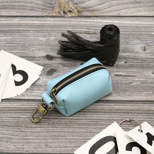 Distributeur de sacs à déjections canines en cuir PU avec fermeture éclair et mousqueton pour l'extérieur, organisateur de sacs à déchets pour animaux de compagnie - Product Image 3