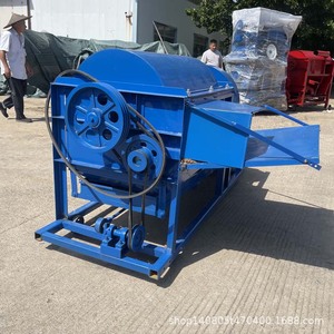 Cosechadora de maíz de 12 HP con motor diésel, transmisión por engranajes, cosechadora multifuncional de granos para el procesamiento de maíz y soja. - Product Image 1