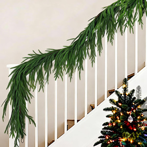 Guirlande artificielle en pin de Norfolk Moriyu 180cm, décorations de Noël en PE pour porte d'entrée, décoration de fêtes - Product Image 2
