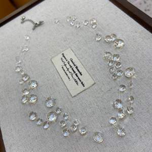 עיצוב נישה עיצוב עבודת יד של שרשרת נשים קריסטל שקוף משובץ חרוזים חרוזים בהשראת דwrop - Product Image 1