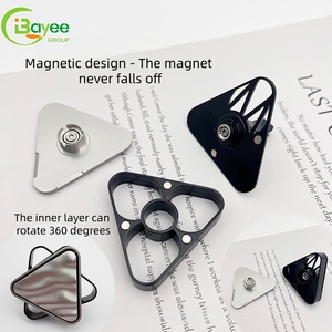 Diffuseur de parfum de voiture de luxe à parfum durable, forme triangulaire noire personnalisée, désodorisant pour voiture, accessoire d'intérieur de voiture - Product Image 2