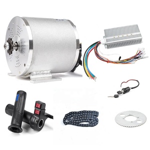 สกู๊ตเตอร์ไฟฟ้าราคาประหยัด 72V 3000W มอเตอร์ไร้แปรงถ่าน ตัวควบคุมความเร็วอิเล็กทรอนิกส์ 31-40 กม./ชม. ได้รับการรับรองมาตรฐาน CE พร้อมอุปกรณ์เสริม - Product Image 1