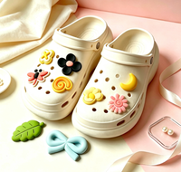 Breloques et ornements décoratifs personnalisés en PVC pour chaussures - Accessoires détachables pour sabots unisexes
