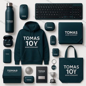 Bộ quà tặng áo thun, mũ, áo hoodie in thăng hoa, thêu <span class=keywords><strong>logo</strong></span> tùy chỉnh năm <span class=keywords><strong>2025</strong></span>, quà tặng khuyến mãi doanh nghiệp, quà lưu niệm công ty - Product Image 1