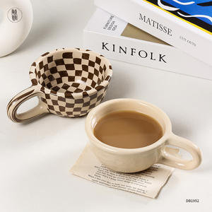 Mug en céramique à carreaux personnalisé avec poignée, tasse réutilisable pour cadeaux - Product Image 4