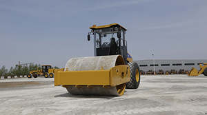 รถบดถนนแบบดรัมเดี่ยว 510 ประสิทธิภาพสูง 97.5 กิโลวัตต์ สำหรับการบดอัดพื้นฐานถนน - Product Image 4