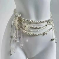 Chaîne de taille en perles multicouches personnalisées avec pompon et boucle ardillon en cuivre pour robe et jean femme – Vente en gros