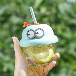 Vaso de Vidrio con Pajita Mini para Café o Agua, Diseño de Dibujos Animados Moderno y de Alta Calidad para Parejas, Vaso de Vidrio Mini Kawaii - Product Image 4