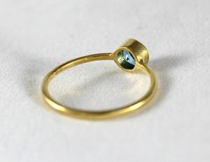Anillo de Oro Amarillo de 14k con Topacio Azul Suizo Natural de 5mm, Redondo y Sólido, Fabricante de Joyería - Product Image 6