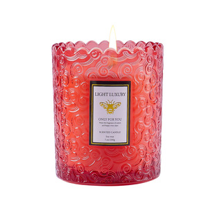 Vela Aromática Red Relief Cup - Cera de Soja sin Humo, Fragancia Premium para Regalos de Cumpleaños, Año Nuevo y Regalos Corporativos - Product Image 5