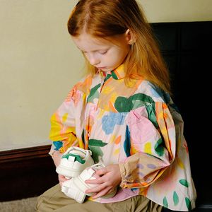 Scarpe in tela antiscivolo per bambini - Sneakers bianche con suola morbida per <span class=keywords><strong>asilo</strong></span> e scuola, scarpe casual primaverili e autunnali per ragazzi e ragazze - Product Image 2