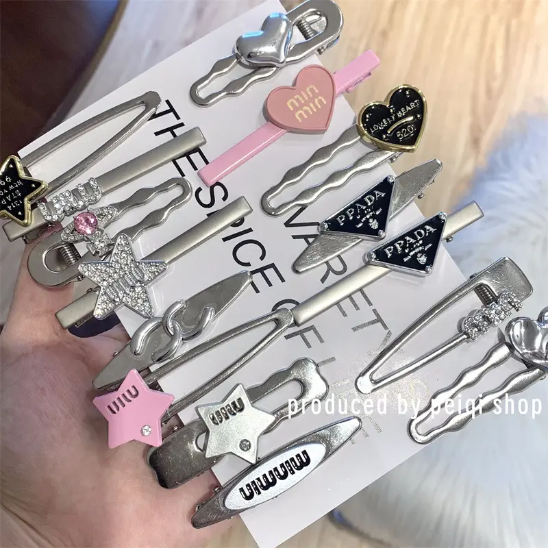 YANYE 10 pz/pacco Set Y2K Star Girl Metal Pink Love Heart Set di lettere di marca di lusso accessori per capelli fermaglio per capelli a forcina