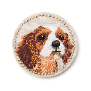 Pronto per la Spedizione: 6 Stili di Toppe Ricamate per Cani e Gatti, Applicazioni Rotonde Termoadesive con Bordo Dorato per Abbigliamento - Product Image 5