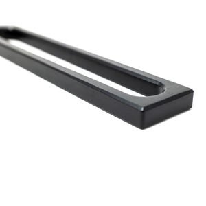 Tope universal SteelExpert GPPH de 500mm, grosor de 25mm, agujeros de 28mm - Product Image 3