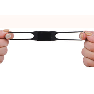 Étiquette de suivi personnalisée pour animaux de compagnie avec motif de lettre et décoration en écharpe pour <span class=keywords><strong>chiens</strong></span> et <span class=keywords><strong>chats</strong></span>, en silicone et acier inoxydable - Product Image 3