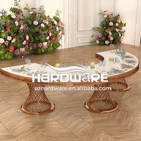 Table de mariage en forme de demi-lune à décor de banquet Hall avec base de nid