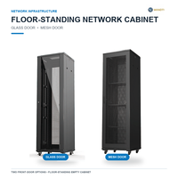 Armoire serveur sur pied avec porte vitrée, capacité statique de 1200 kg, système de montage réglable, rack serveur pour usage médical